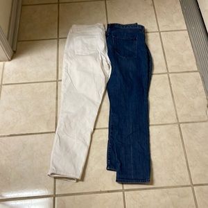 Lot of 2 Gap 1969 Jeans. Size 32r, White&Blue Color. Skinny high rise & Jeggings